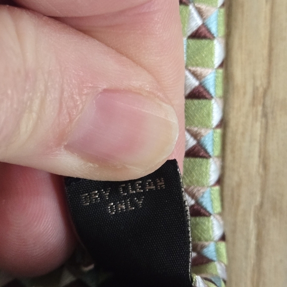 Banana Republic Green Patterned Men's 💯 Silk Tie - Picture 6 of 6